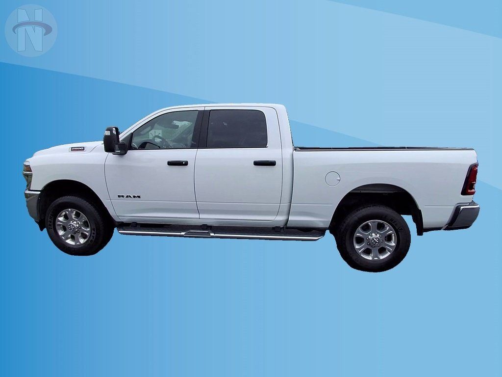 Used 2025 RAM 2500 Big Horn AWD/4WD image 5
