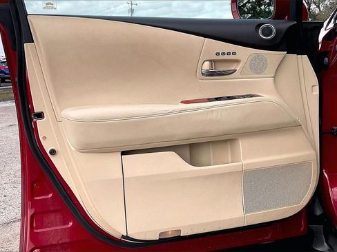 Used 2010 Lexus RX 350 2WD image 17