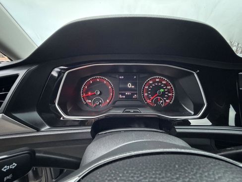 Used 2021 Volkswagen Jetta S image 11