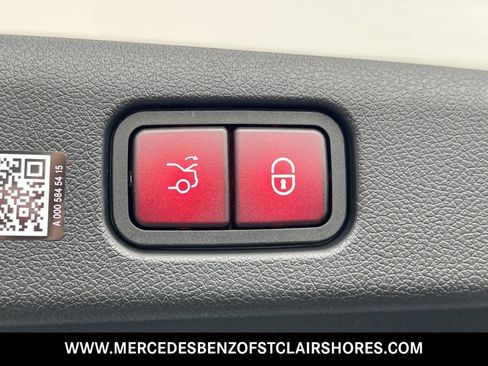 New 2026 Mercedes-Benz E 350 4MATIC Sedan image 13