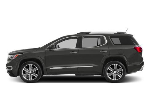 Used 2017 GMC Acadia Denali w/ Technology Package AWD/4WD image 3