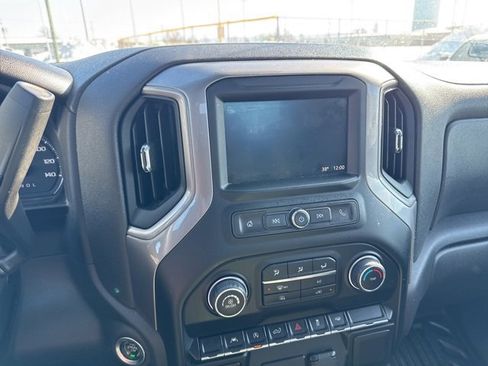 Used 2022 Chevrolet Silverado 1500 W/T image 9