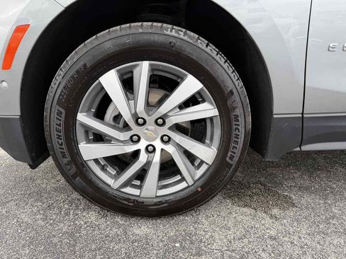 Used 2024 Chevrolet Equinox Premier image 58