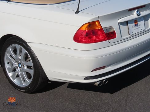 Used 2001 BMW 330Ci Convertible image 15