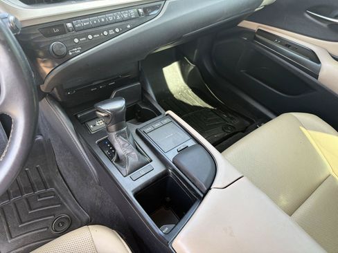 Used 2020 Lexus ES 350 w/ Accessory Package 2 FWD image 7