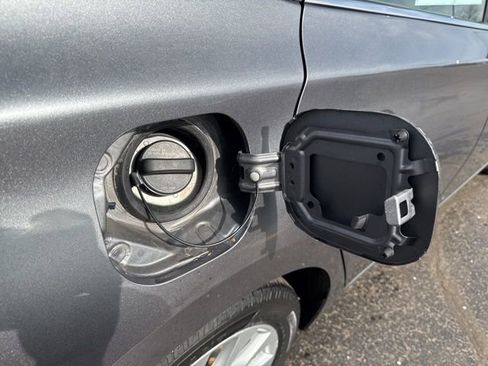 Used 2017 Nissan Sentra SV w/ Style Package image 21