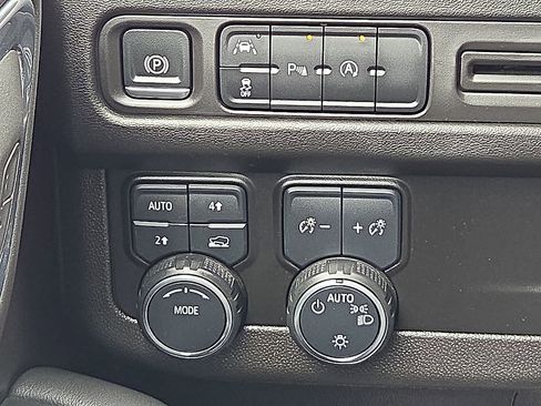 Certified 2024 Chevrolet Tahoe LT AWD/4WD image 19