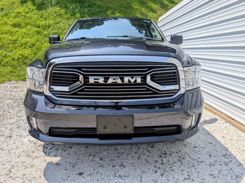 Used 2018 RAM 1500 Express w/ Express Value Package AWD/4WD image 3