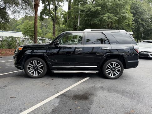 Used 2015 Toyota 4Runner Limited AWD/4WD image 12
