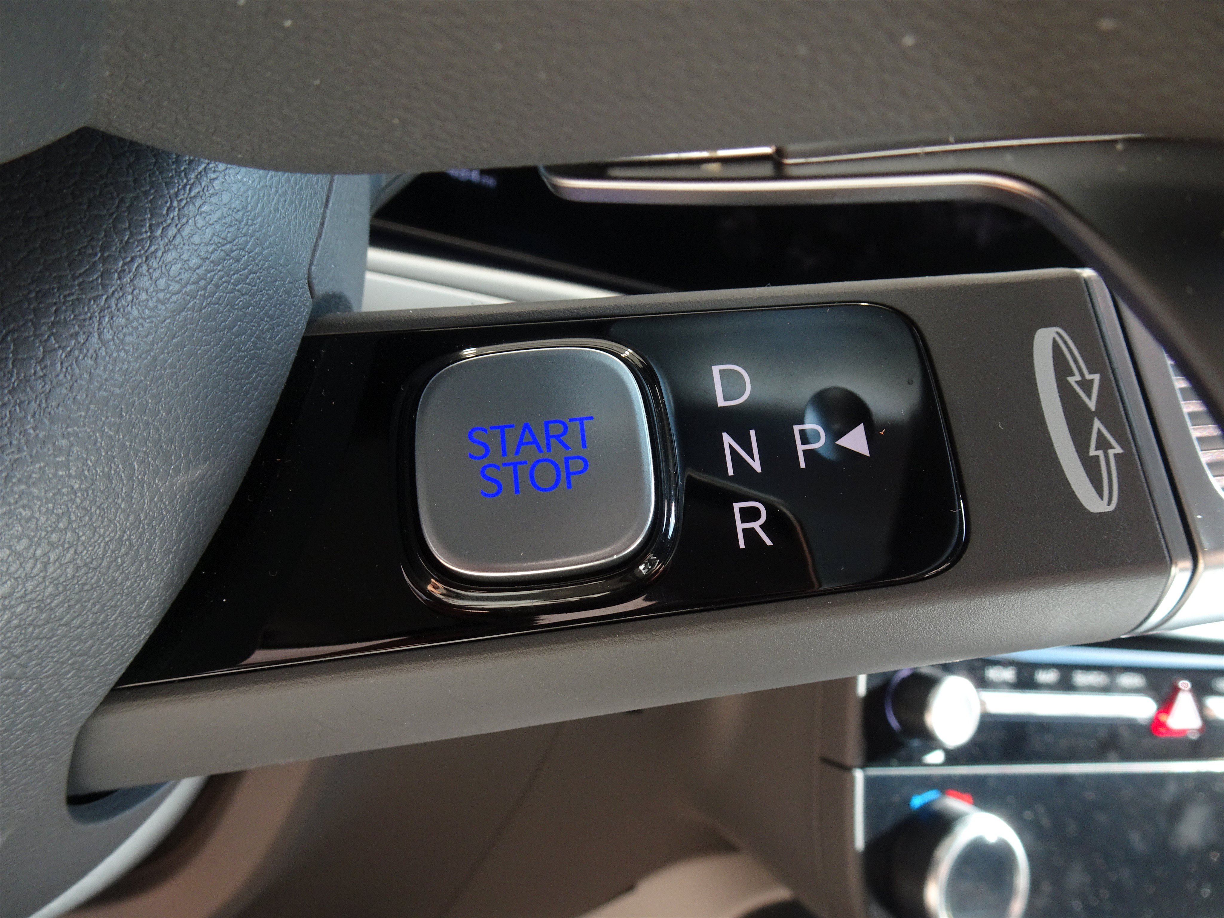 New 2026 Hyundai Ioniq 9 SEL AWD/4WD image 13