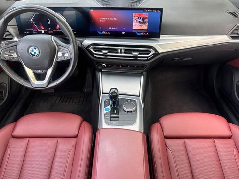 Certified 2023 BMW i4 eDrive35 w/ Premium Package image 15