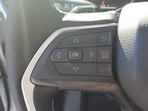 New 2025 Jeep Grand Cherokee Limited image 31