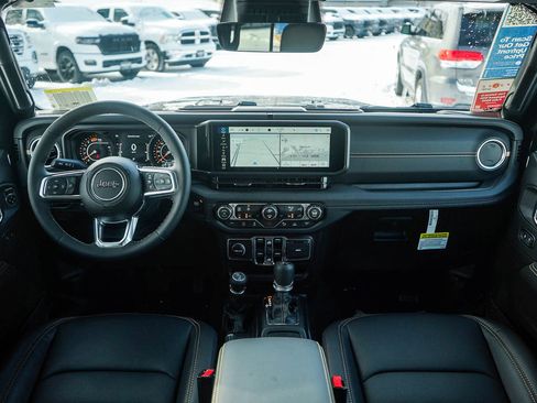 New 2026 Jeep Wrangler Unlimited Sahara AWD/4WD image 12