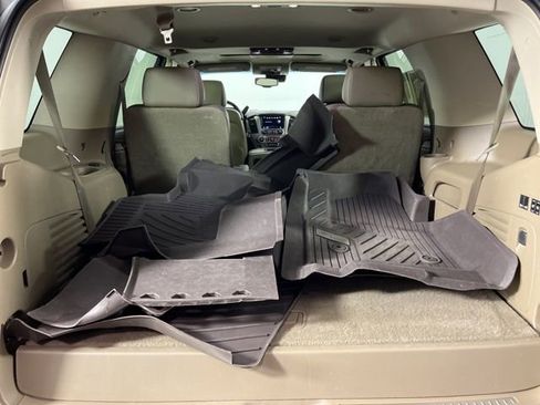 Used 2016 GMC Yukon SLT w/ Premium Edition image 49