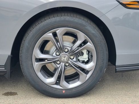 New 2025 Honda Accord EX-L image 4