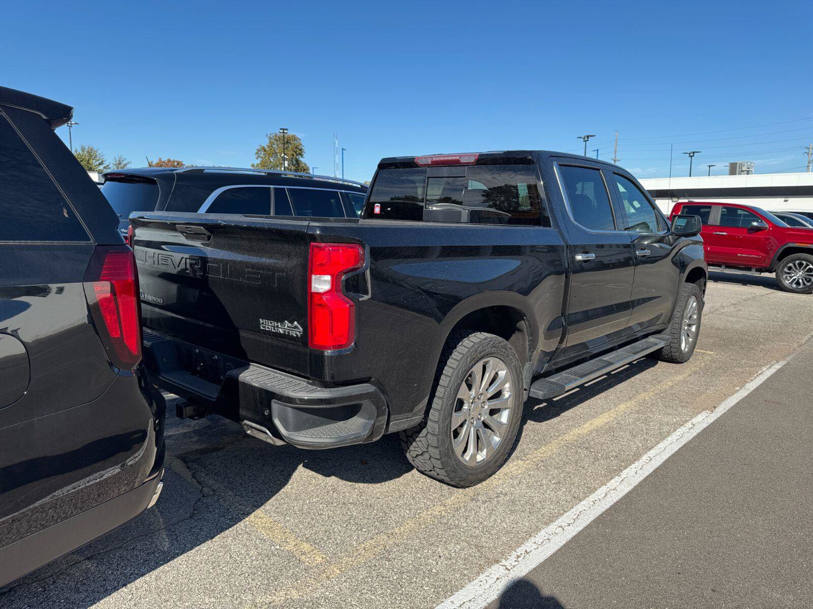 Used 2019 Chevrolet Silverado 1500 High Country AWD/4WD image 14
