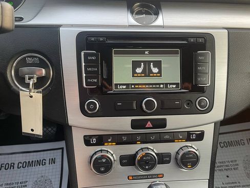 Used 2014 Volkswagen CC Sport FWD image 29