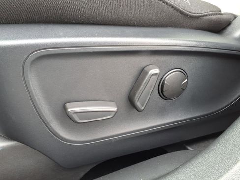 Certified 2024 Ford Escape Active image 12