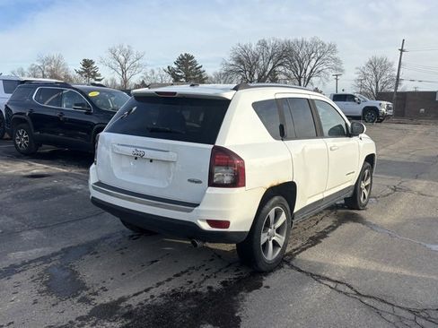 Used 2016 Jeep Compass High Altitude image 5