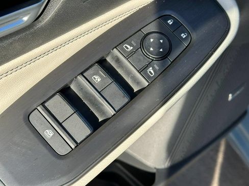 Used 2026 Nissan Sentra SL w/ Floor Mat Package FWD image 10