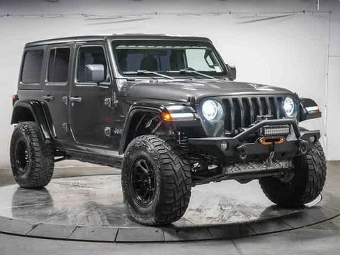 Used 2019 Jeep Wrangler Unlimited Sport image 2