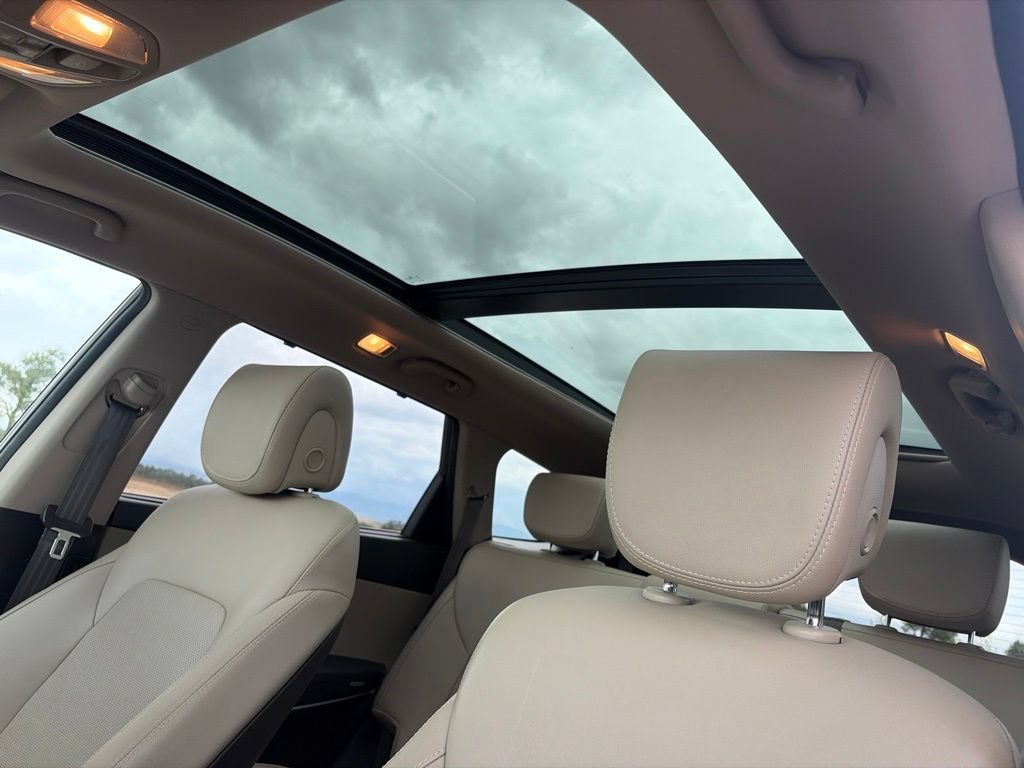 Used 2018 Hyundai Santa Fe FWD image 38