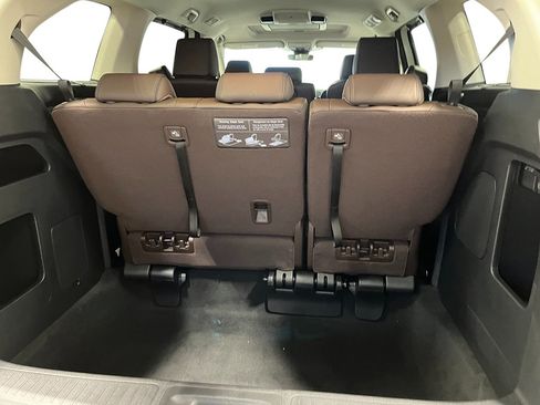 New 2026 Honda Odyssey Touring image 28