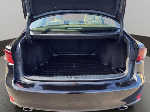 Used 2016 Lexus IS 300 AWD w/ Premium Package image 23