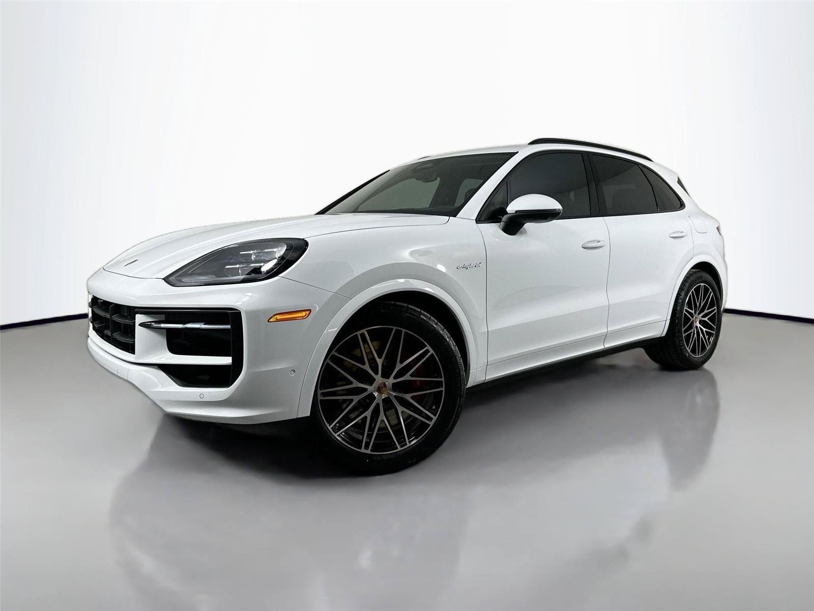 Used 2026 Porsche Cayenne S AWD/4WD image 1