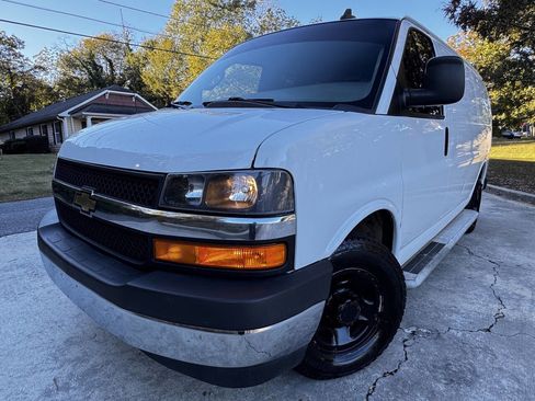 Used 2020 Chevrolet Express 2500 w/ Driver Convenience Package image 1