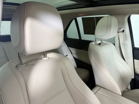 Used 2022 Mercedes-Benz GLE 350 image 32
