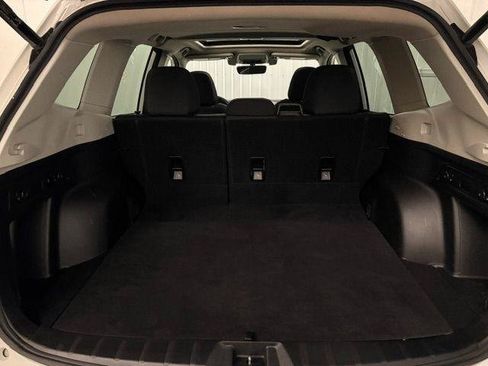 Used 2020 Subaru Forester Premium AWD/4WD image 10