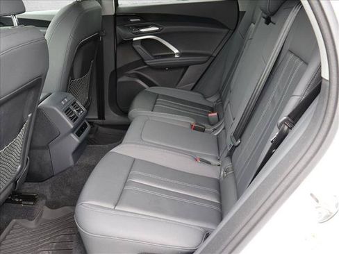 Certified 2025 Audi Q5 Premium w/ Premium Plus AWD/4WD image 25