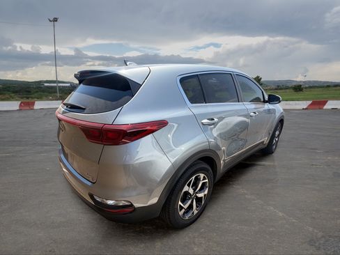 Used 2020 Kia Sportage LX w/ LX Popular Package FWD image 2