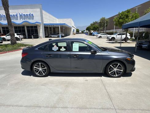 Certified 2024 Honda Civic Touring image 27