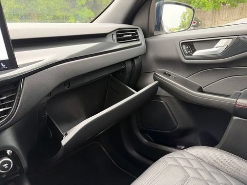 Certified 2023 Ford Escape ST-Line Elite w/ Premium Technology Package AWD/4WD image 27