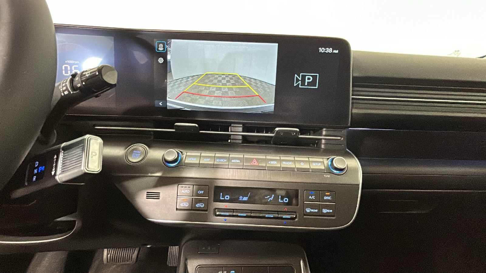 Certified 2026 Hyundai Kona SEL Premium AWD/4WD image 30