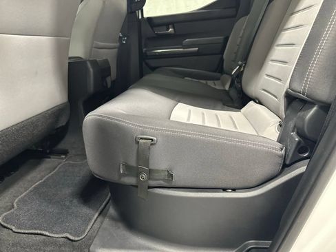 Used 2024 Toyota Tacoma TRD Sport AWD/4WD image 42
