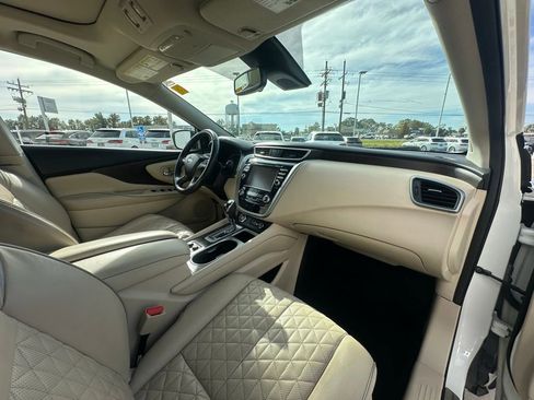 Used 2019 Nissan Murano Platinum w/ Cargo Package image 30