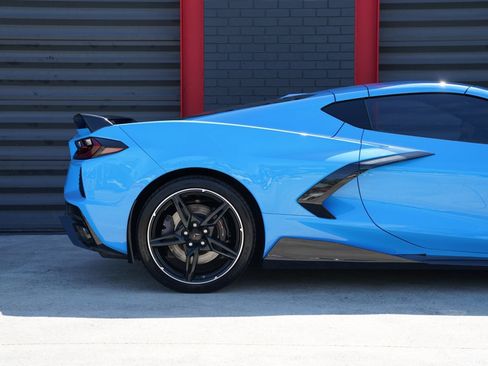 Used 2023 Chevrolet Corvette Stingray Preferred Cpe w/ Z51 Performance Package RWD image 6