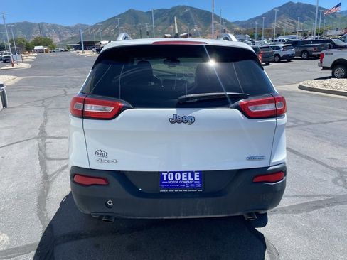 Used 2014 Jeep Cherokee Latitude image 7