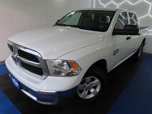 Used 2023 RAM 1500 Classic SLT w/ Trailer & Traction Group AWD/4WD image 7