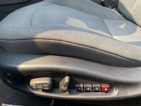 Used 2004 BMW Z4 2.5i RWD image 18