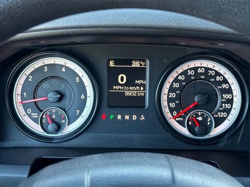 Used 2014 RAM 1500 Express image 22