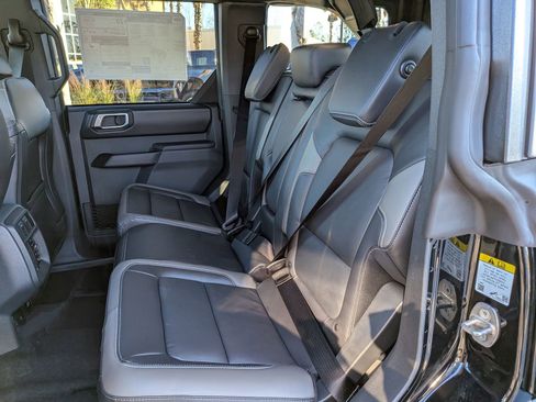 New 2025 Ford Bronco Outer Banks image 15