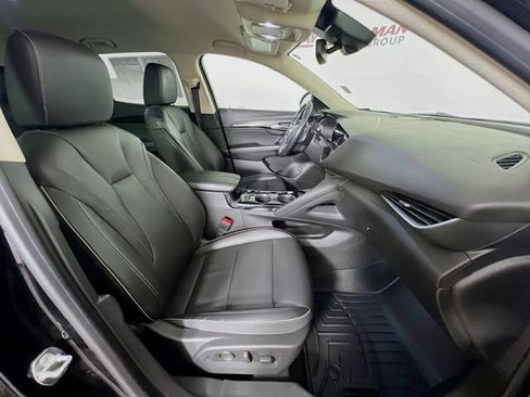 Used 2021 Buick Envision Essence AWD/4WD image 38