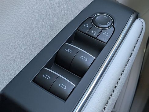 New 2026 GMC Acadia Denali w/ Super Cruise Package image 27