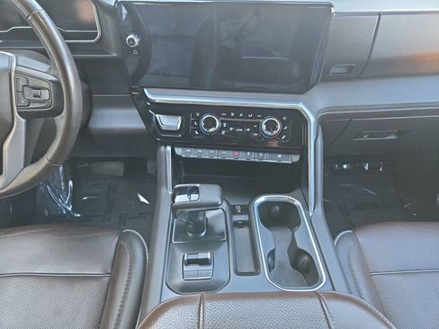 Used 2023 GMC Sierra 1500 Denali w/ Denali Reserve Package image 12