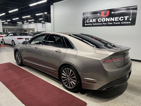 Used 2019 Lincoln MKZ Premiere image 14