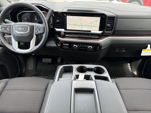 New 2026 GMC Sierra 1500 Elevation w/ X31 Off-Road Package AWD/4WD image 9